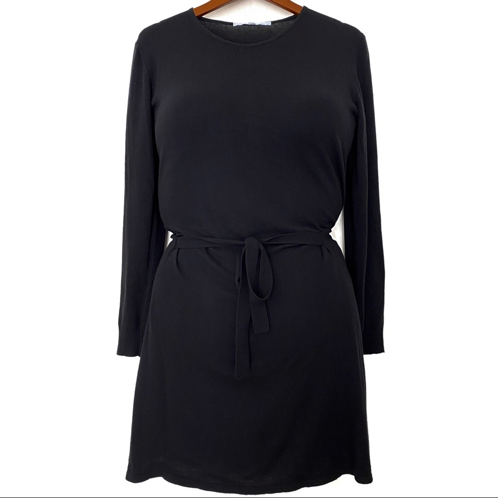Dress with long sleeves